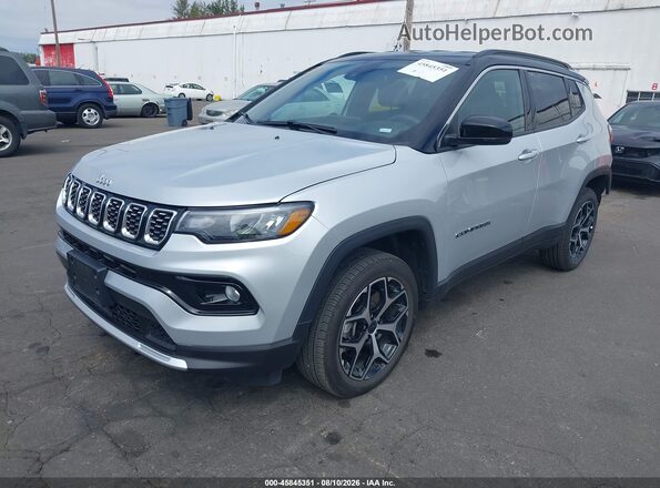 3C4NJDCN3TT226008 2026 JEEP COMPASS Silver Առջևի ձախ երեք քառորդ տեսարան