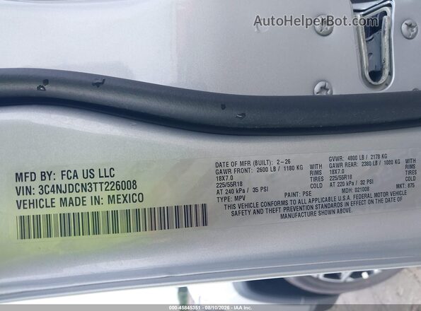 3C4NJDCN3TT226008 2026 JEEP COMPASS Silver Շարժիչի բաժամունքի տեսք