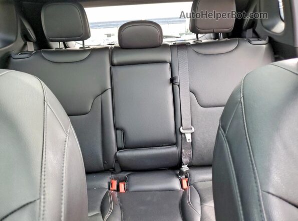 3C4NJDCN4PT500645 2023 JEEP COMPASS Белый Вид задних сидений
