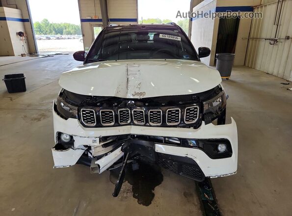 3C4NJDCN4RT147813 2024 JEEP COMPASS White Vista frontal