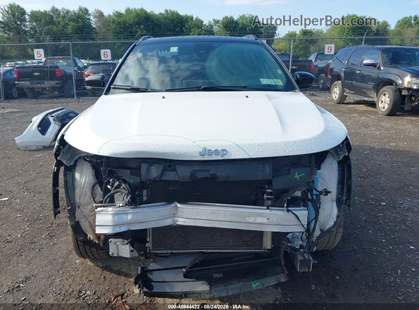 3C4NJDCN4ST594115 2025 JEEP COMPASS Белый Вид задней части салона