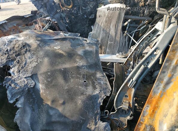 3C4NJDCN4ST614833 2025 JEEP COMPASS Burn Вид салону спереду