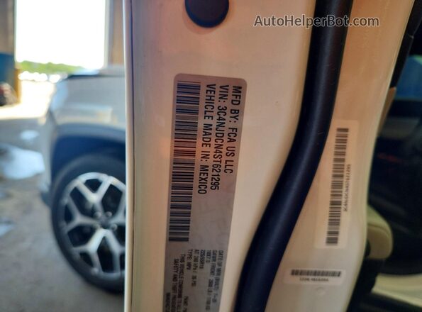 3C4NJDCN4ST621295 2025 JEEP COMPASS White Vista de la etiqueta del VIN