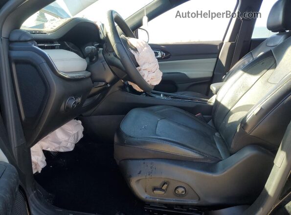 3C4NJDCN5PT524386 2023 JEEP COMPASS Черный Вид салона спереди