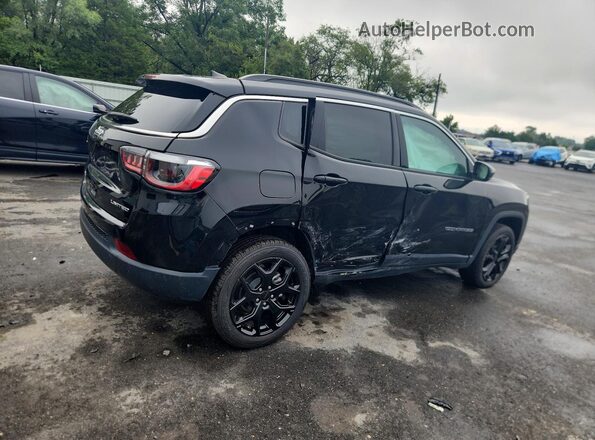 3C4NJDCN5RT148579 2024 JEEP COMPASS Black უკანა ხედი