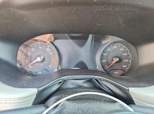 3C4NJDCN5ST600004 2025 JEEP COMPASS Красный Вид щитка приборов