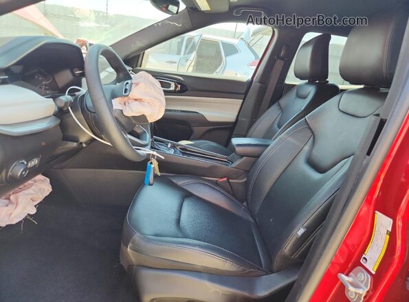 3C4NJDCN5ST600004 2025 JEEP COMPASS Красный 