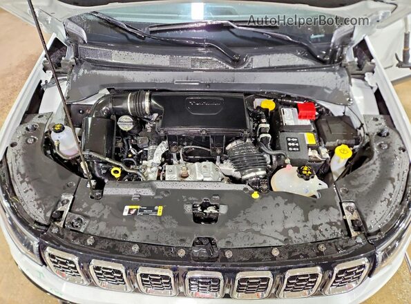 3C4NJDCN5TT211753 2026 JEEP COMPASS White Engine compartment view