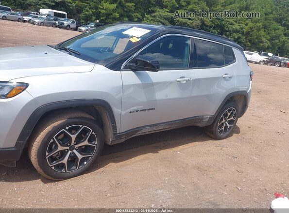 3C4NJDCN5TT225636 2026 JEEP COMPASS Серебряный Панорамный вид салона 360°