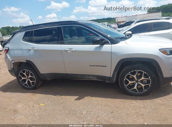 3C4NJDCN5TT225636 2026 JEEP COMPASS Серебряный Вид задней части салона