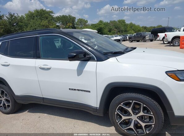 3C4NJDCN6RT134254 2024 JEEP COMPASS White Widok wnętrza z tyłu