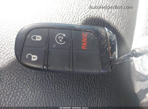 3C4NJDCN6ST624053 2025 JEEP COMPASS Red Առջևի վահանակի տեսք