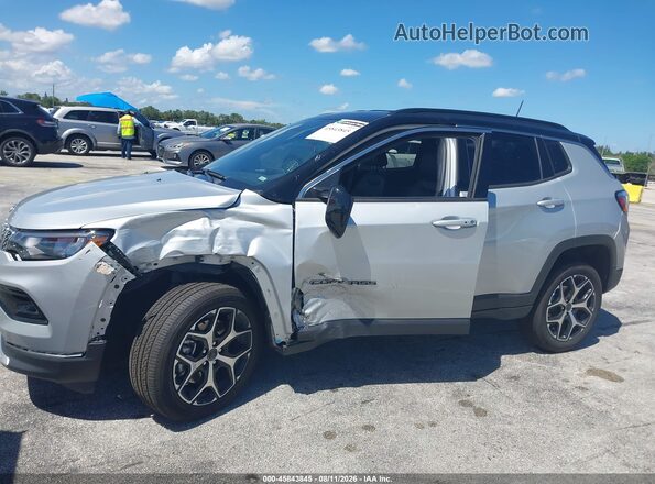 3C4NJDCN6TT195806 2026 JEEP COMPASS Silver Вид спереду