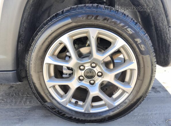 3C4NJDCN7ST518338 2025 JEEP COMPASS Gray 