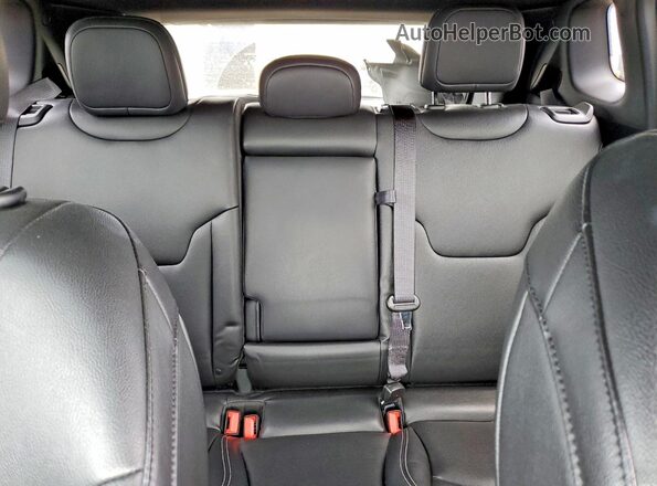3C4NJDCN7ST528139 2025 JEEP COMPASS White უკანა სავარძლების ხედი