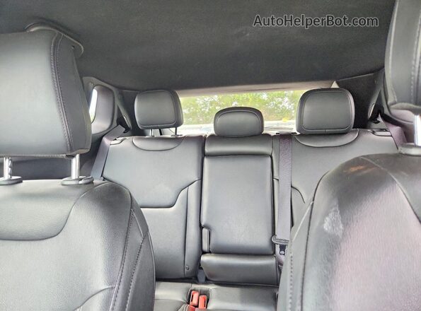 3C4NJDCN7ST601414 2025 JEEP COMPASS Blue Rear seats view