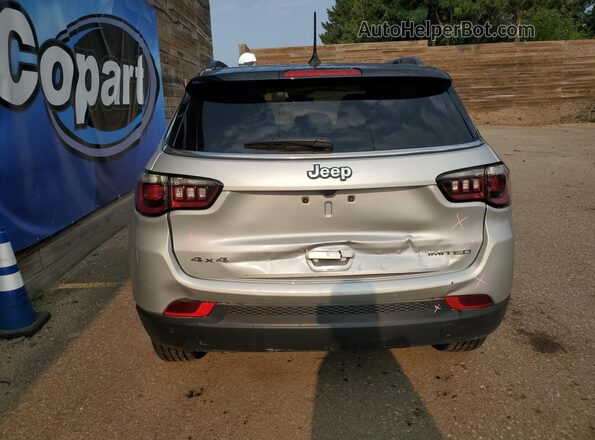 3C4NJDCN7ST613918 2025 JEEP COMPASS Silver 