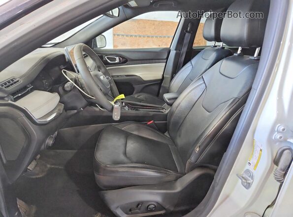 3C4NJDCN8PT552571 2023 JEEP COMPASS White წინა სალონის ხედი
