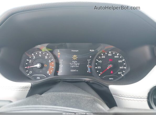 3C4NJDCN8RT609516 2024 JEEP COMPASS White Widok tylnych siedzeń