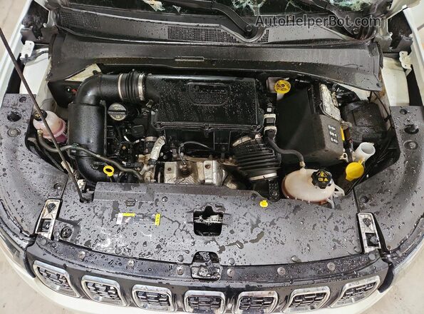 3C4NJDCN8ST565071 2025 JEEP COMPASS Белый Вид подкапотного пространства