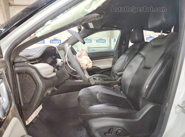 3C4NJDCN8ST565071 2025 JEEP COMPASS Белый Вид салона спереди