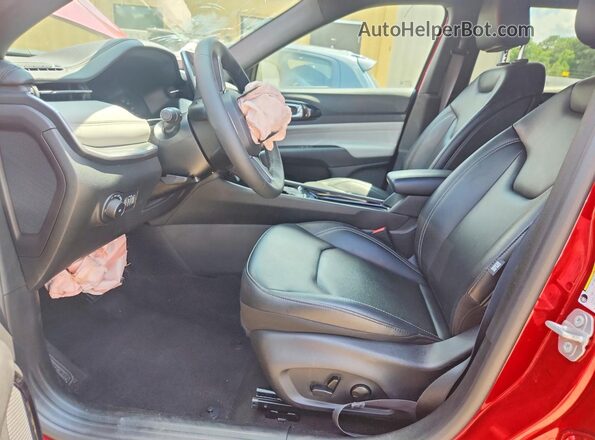 3C4NJDCN8TT186895 2026 JEEP COMPASS Red წინა სალონის ხედი