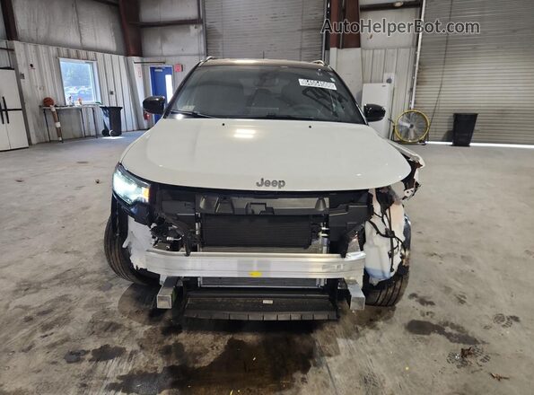 3C4NJDCN8TT271297 2026 JEEP COMPASS White 