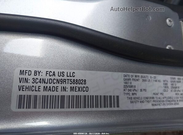 3C4NJDCN9RT588028 2024 JEEP COMPASS Gray Շարժիչի բաժամունքի տեսք