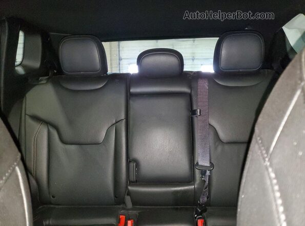 3C4NJDCN9RT593083 2024 JEEP COMPASS Серый Вид задних сидений
