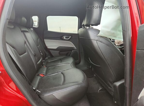 3C4NJDCN9ST578623 2025 JEEP COMPASS Red Vista de los asientos traseros