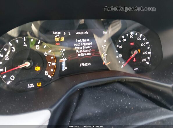 3C4NJDCN9ST605707 2025 JEEP COMPASS Gray Widok tylnych siedzeń