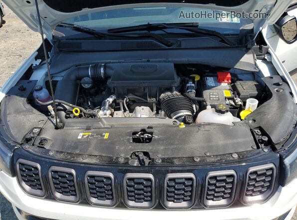 3C4NJDCN9TT152660 2026 JEEP COMPASS Белый Вид подкапотного пространства