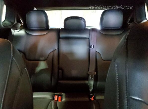 3C4NJDCNXST528037 2025 JEEP COMPASS Silver უკანა სავარძლების ხედი