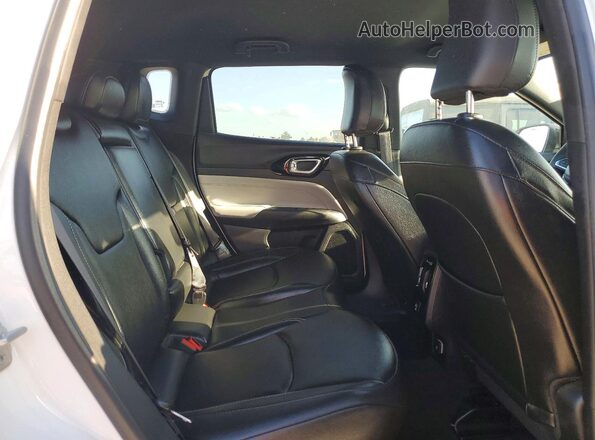 3C4NJDCNXST581725 2025 JEEP COMPASS White უკანა სალონის ხედი