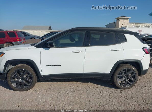 3C4NJDCNXTT224899 2026 JEEP COMPASS Белый Панорамный вид салона 360°