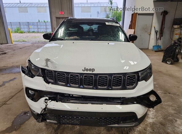 3C4NJDCNXTT258891 2026 JEEP COMPASS White Vista frontal
