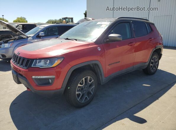 3C4NJDDB0KT639037 2019 JEEP COMPASS Red Սալոնի 360 աստիճան տեսք