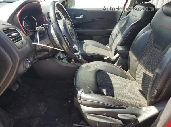 3C4NJDDB0KT639037 2019 JEEP COMPASS Red 