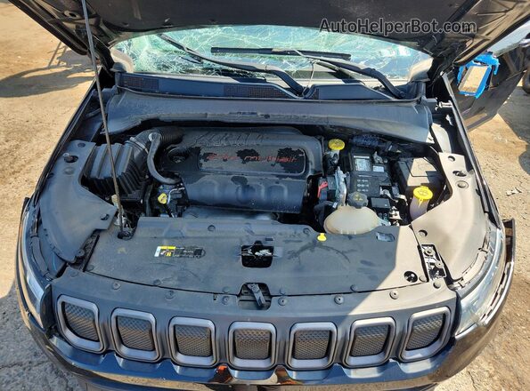 3C4NJDDB0NT224501 2022 JEEP COMPASS Black Engine compartment view