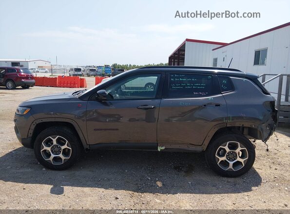 3C4NJDDB0NT234171 2022 JEEP COMPASS Gray 