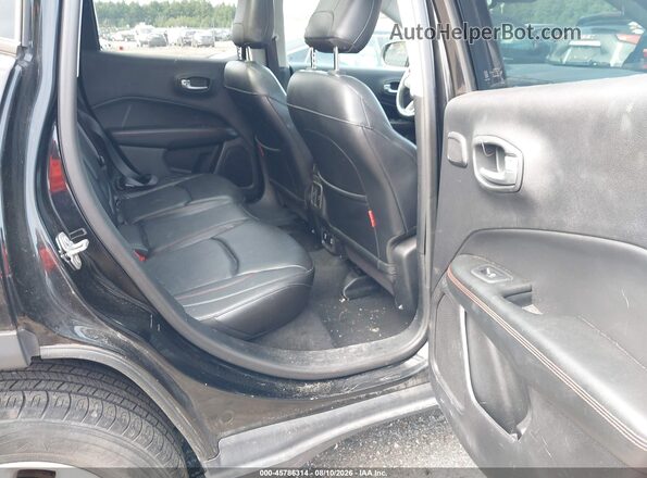 3C4NJDDB1HT657586 2017 JEEP NEW COMPASS Black Widok naklejki z numerem VIN