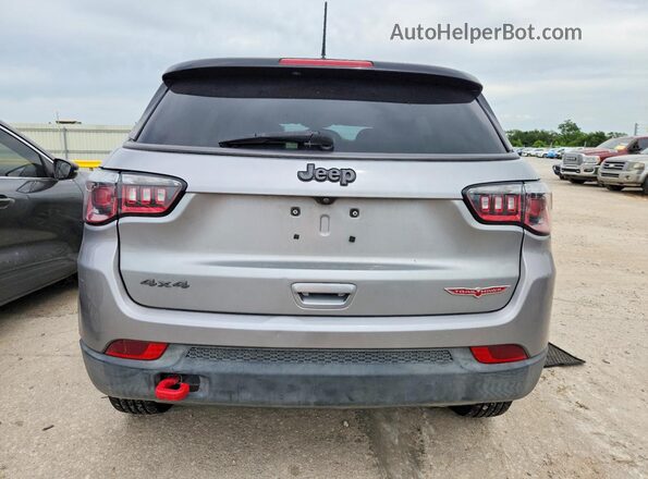 3C4NJDDB1LT126624 2020 JEEP COMPASS Silver Հետևի տեսք