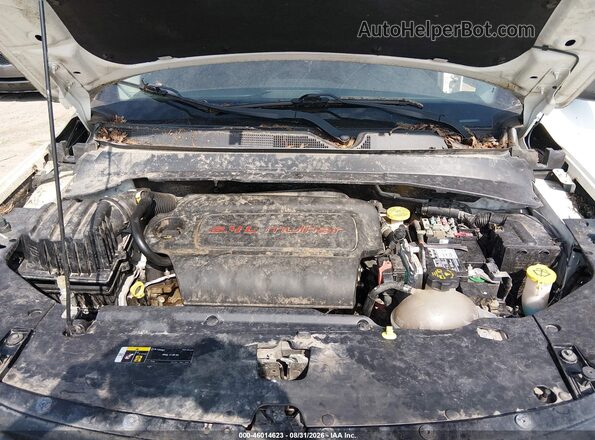 3C4NJDDB1LT195233 2020 JEEP COMPASS White Rear view