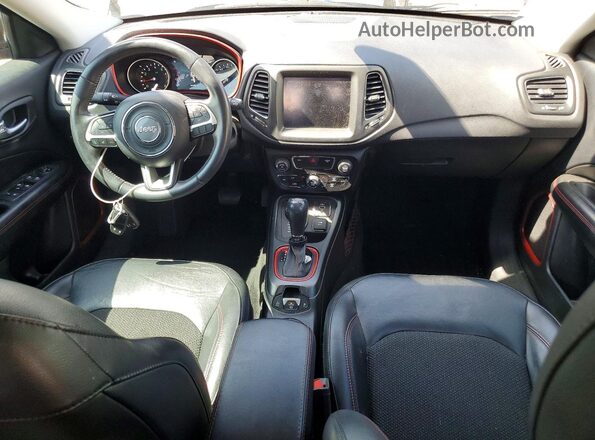 3C4NJDDB2KT752567 2019 JEEP COMPASS Gray Widok deski rozdzielczej