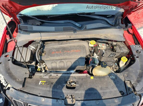 3C4NJDDB2LT177176 2020 JEEP COMPASS Red ძრავის განყოფილების ხედი