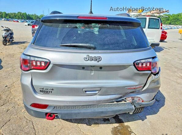3C4NJDDB2MT524149 2021 JEEP COMPASS Silver უკანა ხედი