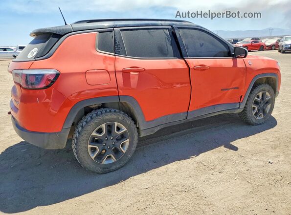 3C4NJDDB3JT410320 2018 JEEP COMPASS Red Задня права чверть