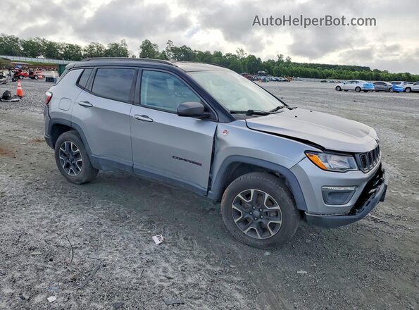 3C4NJDDB3LT159527 2020 JEEP COMPASS Silver Delantero derecho