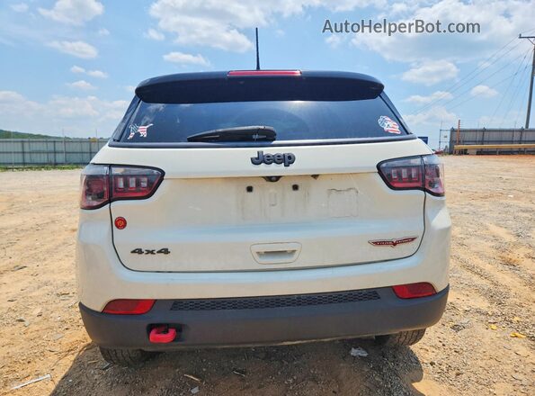 3C4NJDDB3LT195413 2020 JEEP COMPASS White Вид ззаду