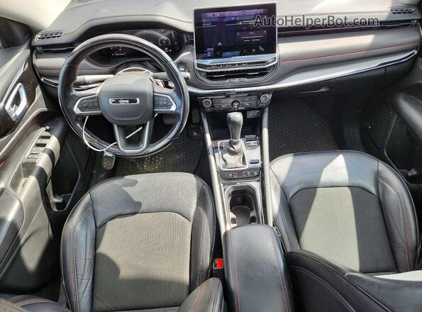 3C4NJDDB3NT114381 2022 JEEP COMPASS Black Instrument cluster view
